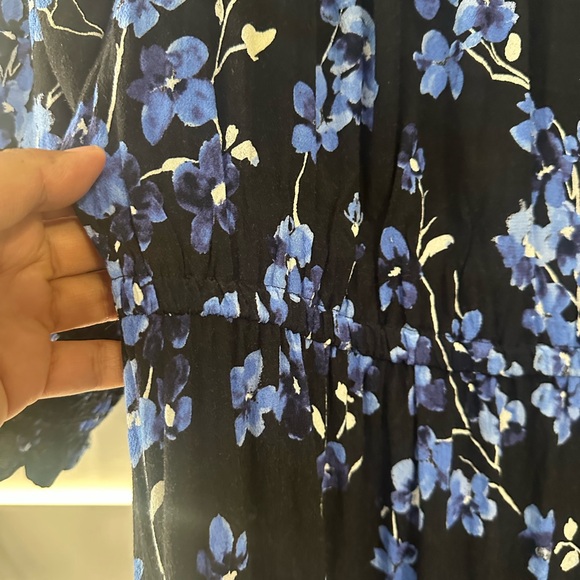 Talbots size large Elegant Blue Floral Dress - Picture 4 of 7